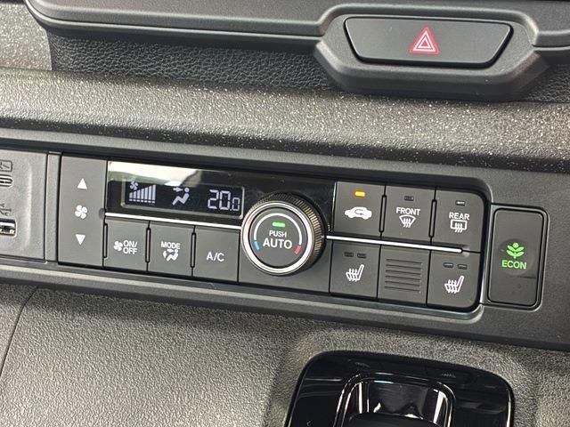 HONDA N BOX CUSTOM 2024 Image 31