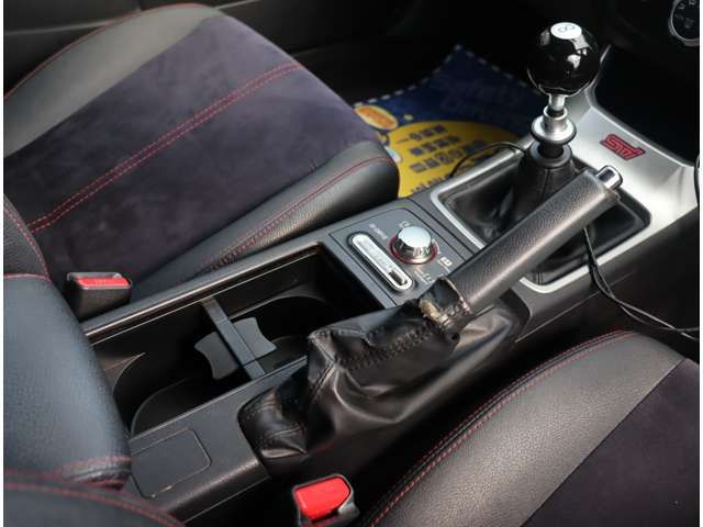 SUBARU IMPREZA WRX 2011 Image 31