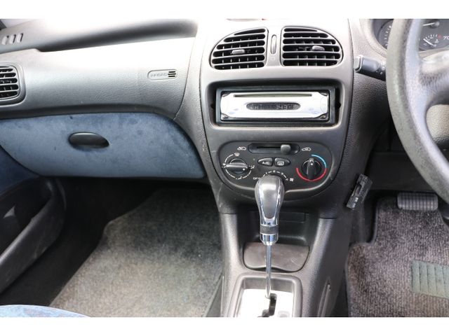 PEUGEOT 206 2000 Image 31