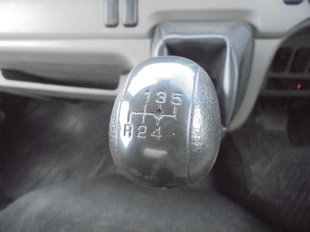 MITSUBISHI CANTER 2017 Image 31