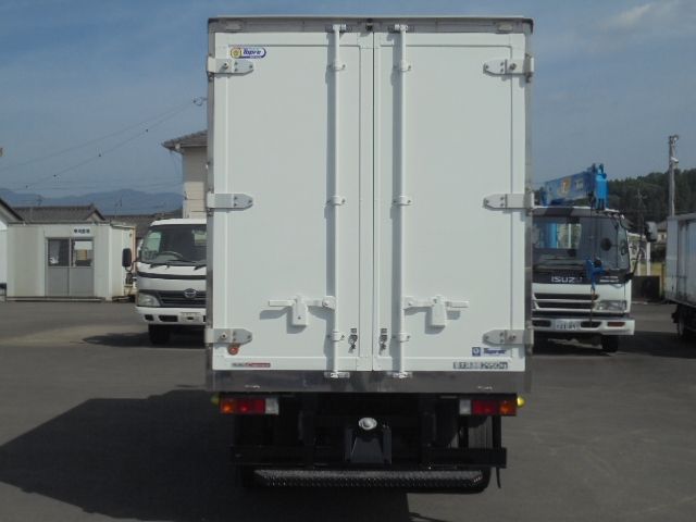 MITSUBISHI CANTER 2017 Image 31