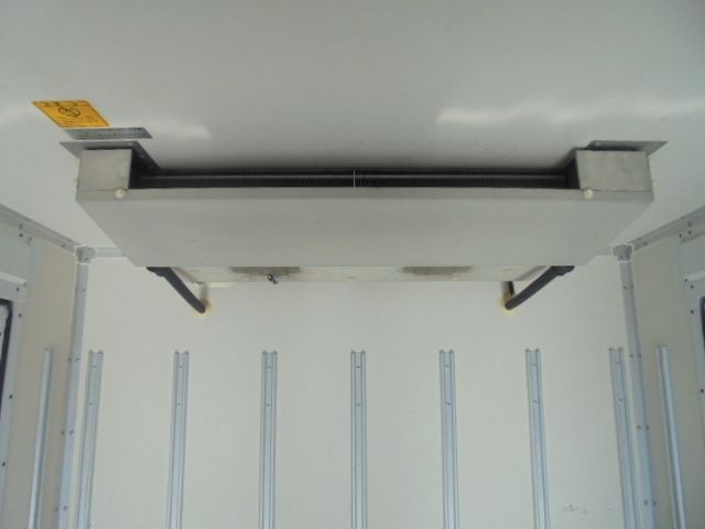 MITSUBISHI CANTER 2017 Image 31