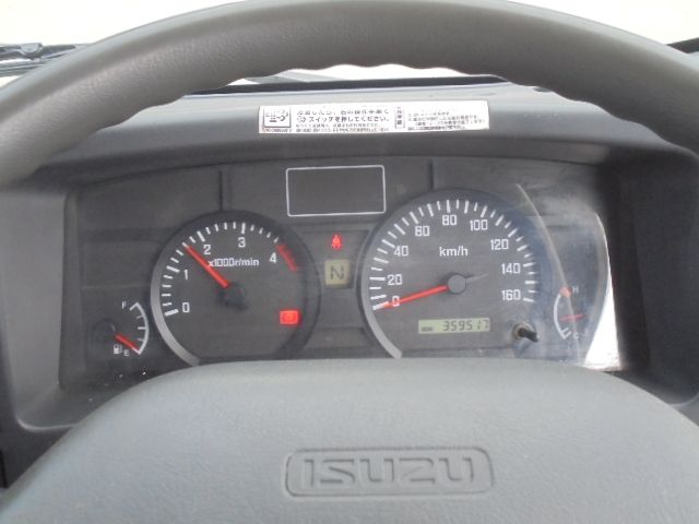 ISUZU ELF 2009 Image 31