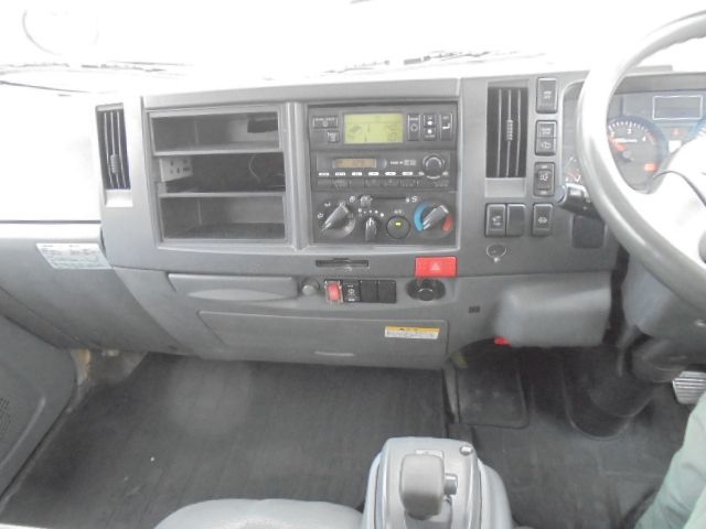 ISUZU ELF 2009 Image 31