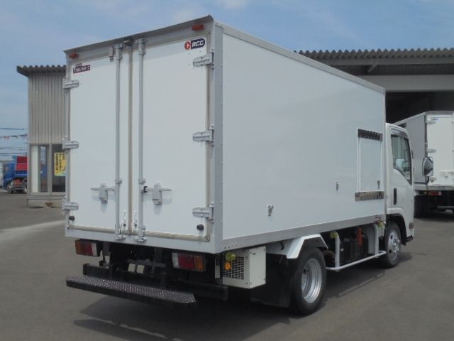 ISUZU ELF 2009 Image 31