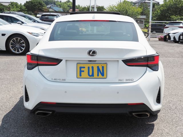 TOYOTA LEXUS RC350 2019 Image 31