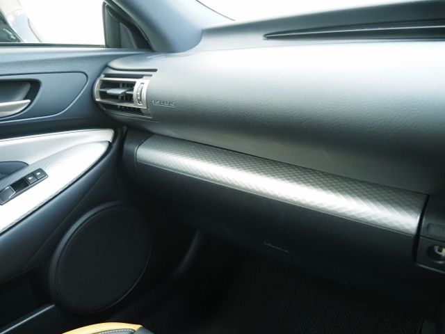 TOYOTA LEXUS RC350 2019 Image 31