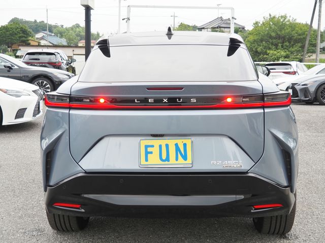 TOYOTA LEXUS RZ450E 2023 Image 31