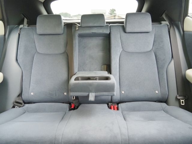 TOYOTA LEXUS RZ450E 2023 Image 31