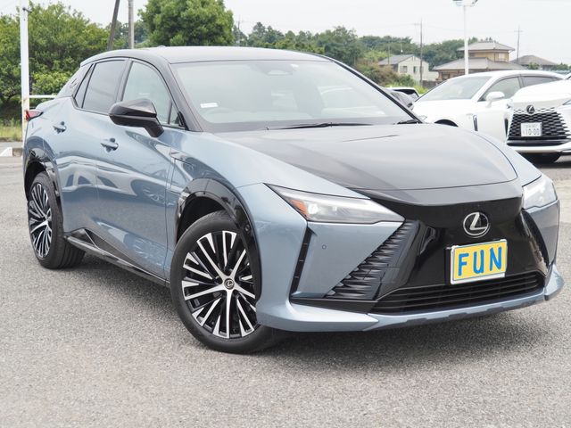 TOYOTA LEXUS RZ450E 2023 Image 31