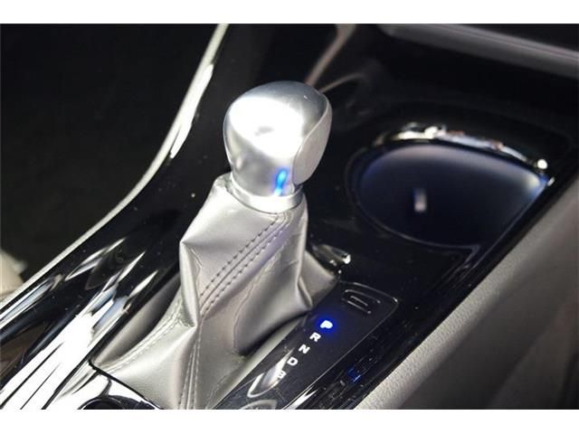 TOYOTA C-HR 2020 Image 31