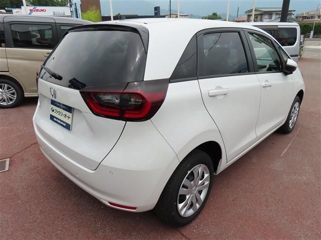 HONDA FIT 4WD 2025 Image 31