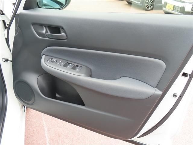 HONDA FIT 4WD 2025 Image 31