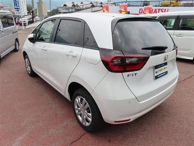 HONDA FIT 4WD 2025 Image 31