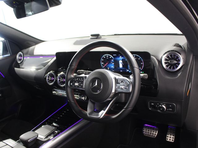 MERCEDES BENZ GLA CL 2021 Image 31
