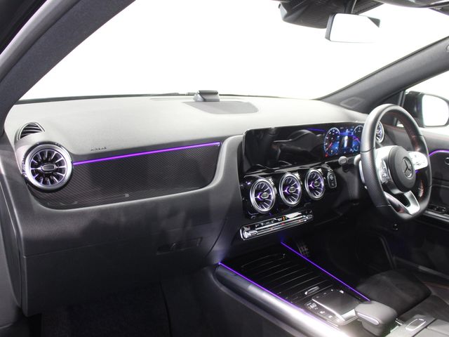 MERCEDES BENZ GLA CL 2021 Image 31