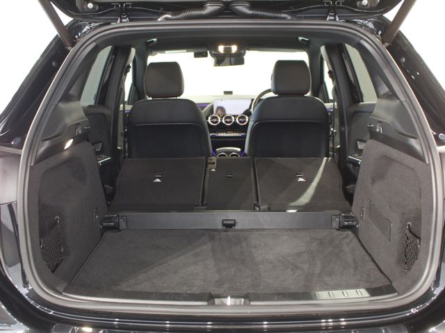 MERCEDES BENZ GLA CL 2021 Image 31