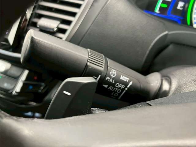 HONDA ACCORD HYBRID 2017 Image 31