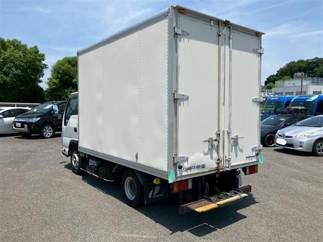 ISUZU  2014 Image 31