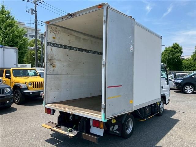 ISUZU  2014 Image 31