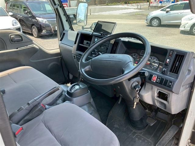 ISUZU  2014 Image 31