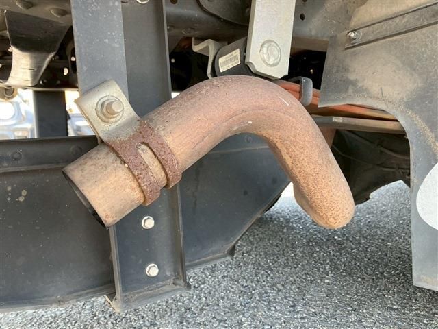 ISUZU  2014 Image 31