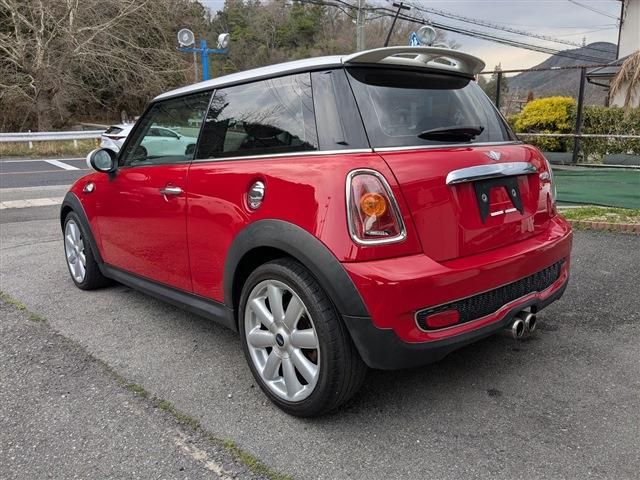 BMW MINI COOPER S 2007 Image 31