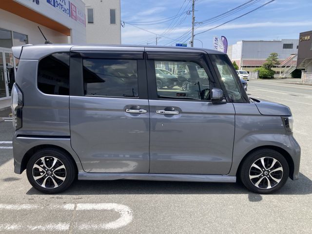 HONDA N BOX CUSTOM 2018 Image 31