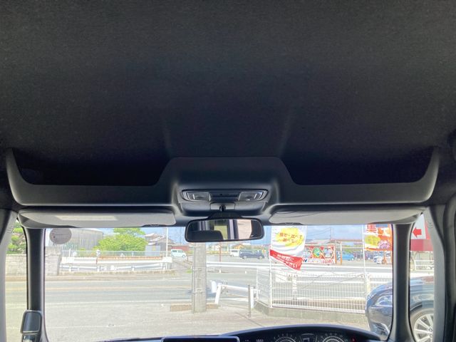 HONDA N BOX CUSTOM 2018 Image 31