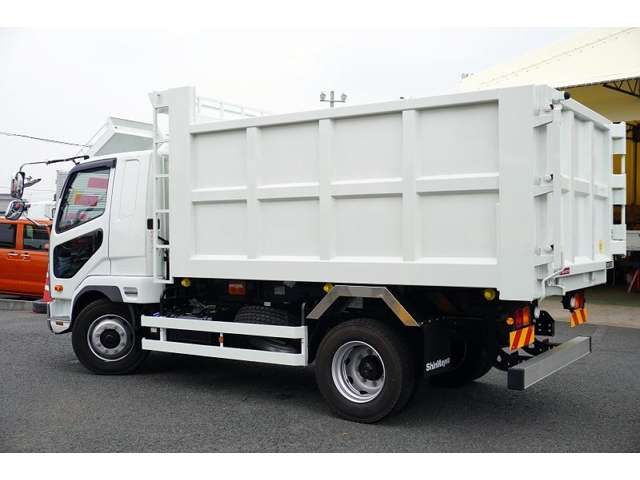 MITSUBISHI FUSOU FIGHTER 2024 Image 31