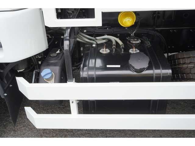 MITSUBISHI FUSOU FIGHTER 2024 Image 31