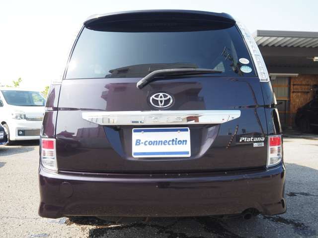 TOYOTA ISIS 2012 Image 31