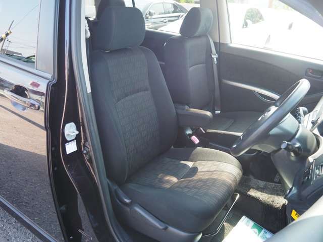 TOYOTA ISIS 2012 Image 31