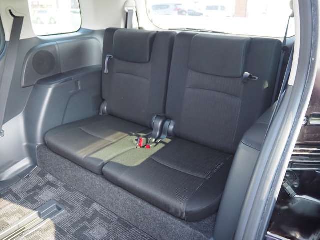 TOYOTA ISIS 2012 Image 31