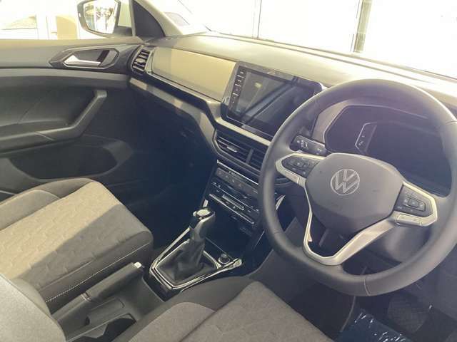 VOLKSWAGEN T-CROSS 2025 Image 31