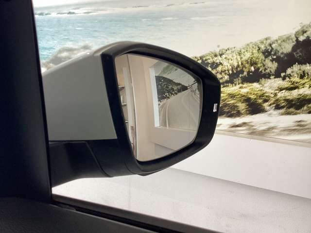 VOLKSWAGEN T-CROSS 2025 Image 31