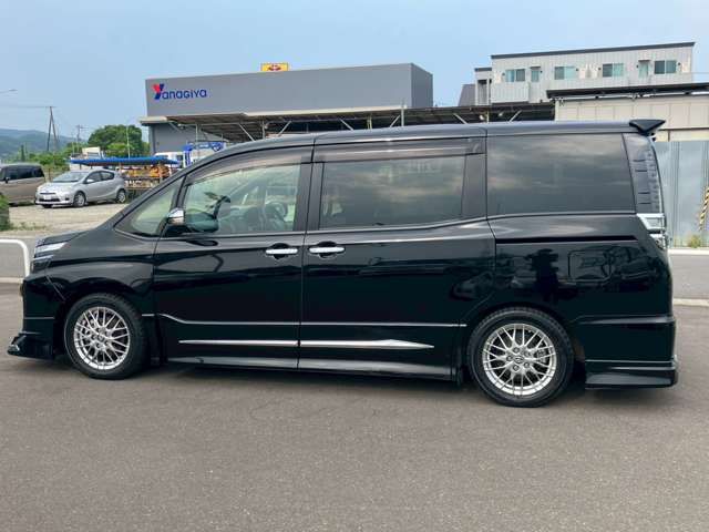 TOYOTA VOXY HYBRID 2020 Image 31