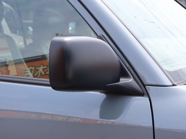 TOYOTA LANDCRUISER WAGON 2004 Image 31