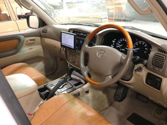 TOYOTA LANDCRUISER WAGON 2005 Image 31