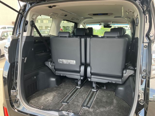 TOYOTA VELLFIRE 4WD 2018 Image 31