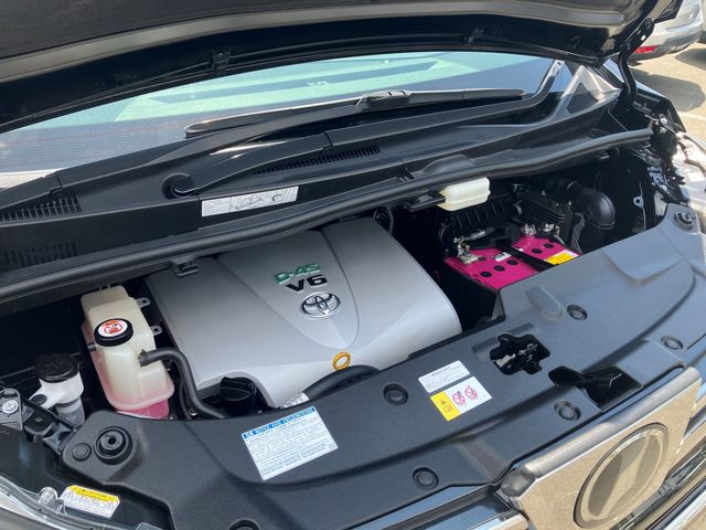 TOYOTA VELLFIRE 4WD 2018 Image 31