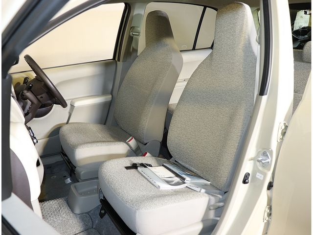 TOYOTA PASSO 2010 Image 31