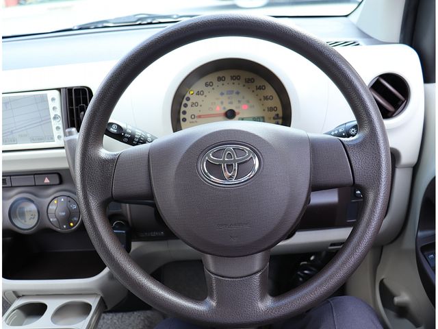 TOYOTA PASSO 2010 Image 31