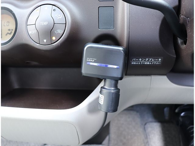 TOYOTA PASSO 2010 Image 31