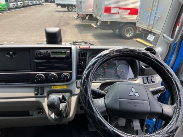 MITSUBISHI CANTER 2021 Image 31