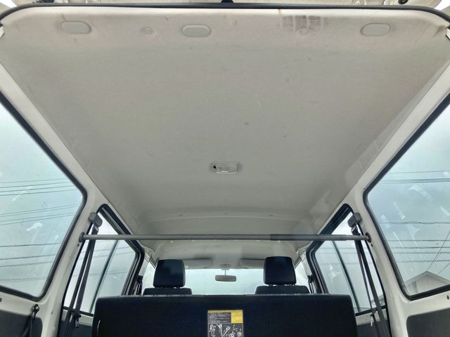 MAZDA BONGO VAN 1.15T 2WD 2017 Image 31