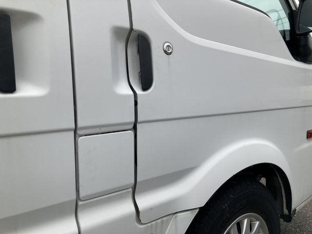 MAZDA BONGO VAN 1.15T 2WD 2017 Image 31