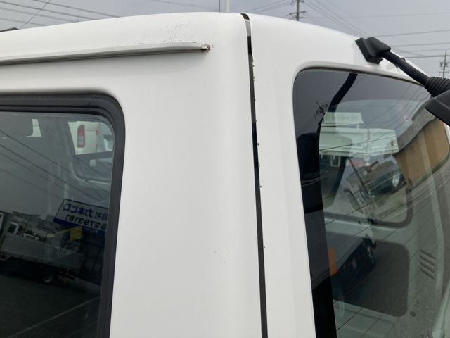 MAZDA BONGO VAN 1.15T 2WD 2017 Image 31