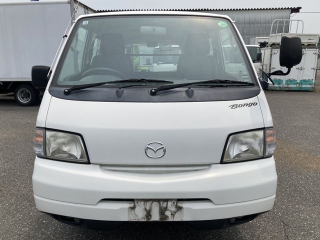 MAZDA BONGO VAN 1.15T 2WD 2017 Image 31