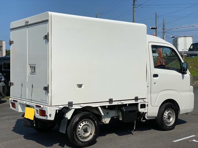 DAIHATSU HIJET TRUCK 2015 Image 31